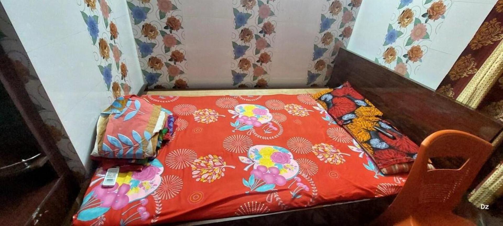 Pratima Guest House , Калькутта Экстерьер фото